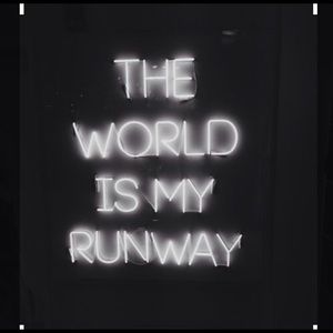 Meet your Posher, Angell